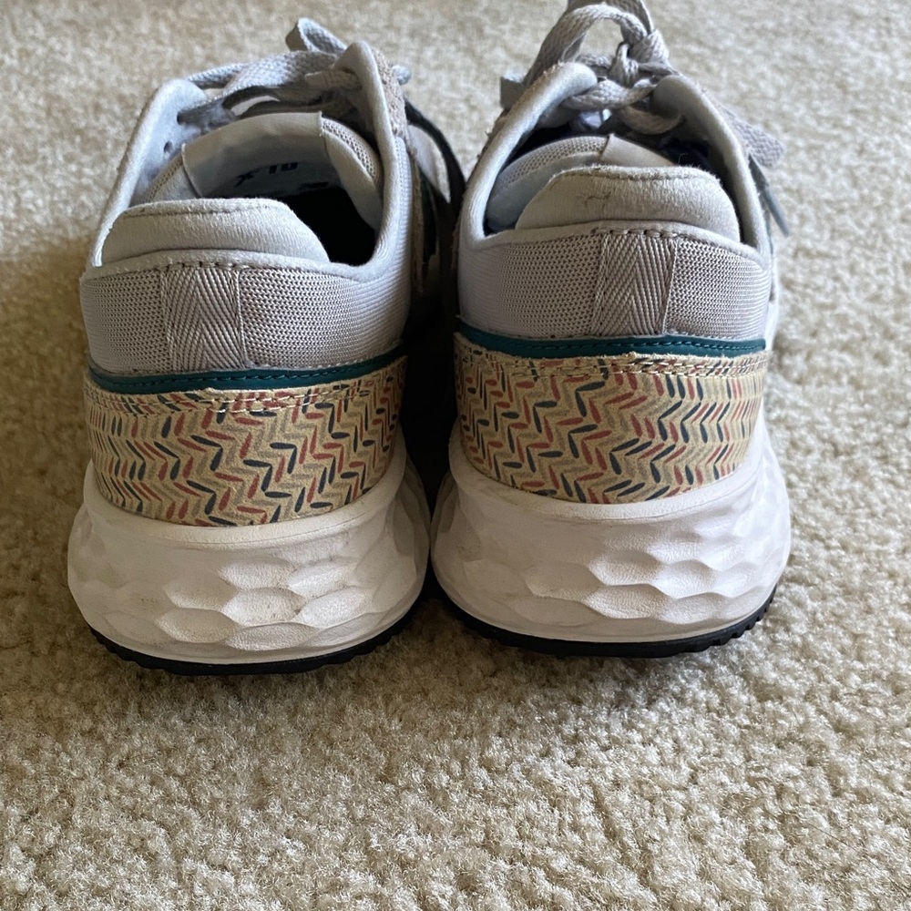 New Balance Gray and Teal Athletic Shoes - Picture 6 of 7